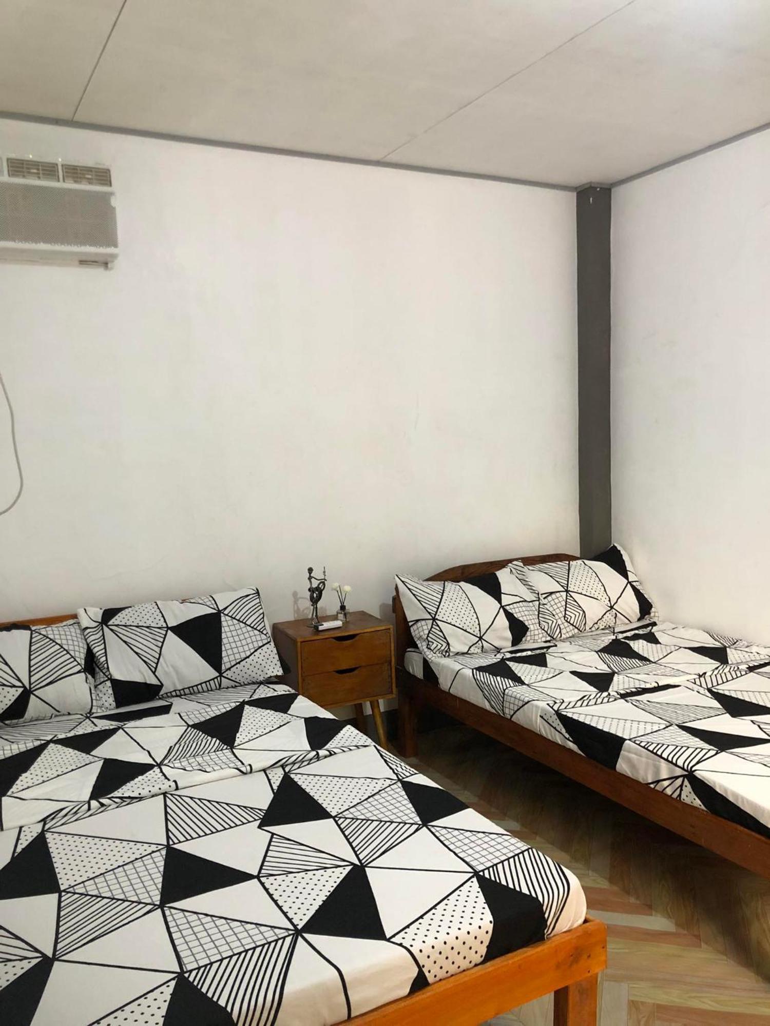 Traditional Private Guesthouse In Patar Beach Bolinao Buitenkant foto